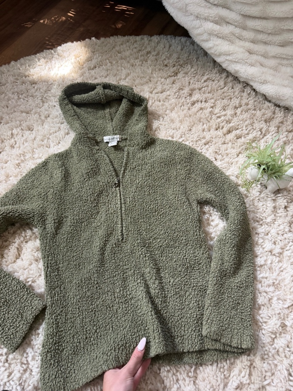 Plush sherpa knit for chic Olive Green Sherpa comfy fall autumn cute Cowl Half-Z